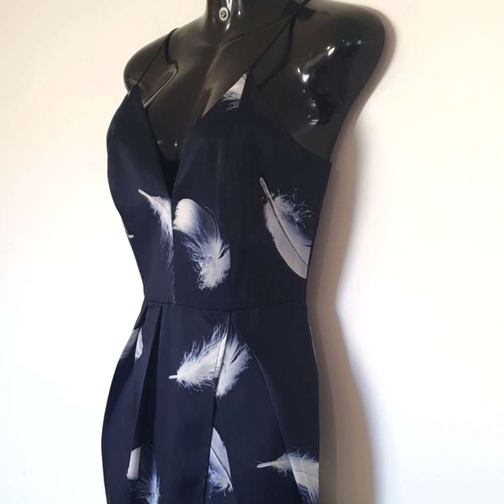 Pilgrim Size 6 Navy Blue Feather Print Dress - Picture 3 of 8